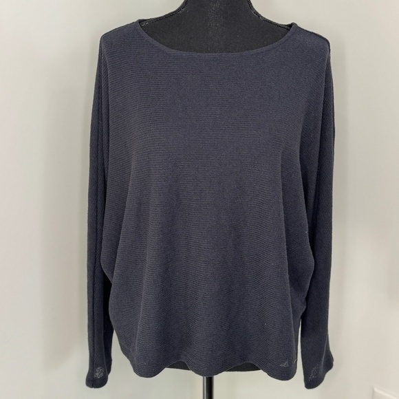 H&M Dark Blue Oversized Knit Boxy Sweater (L) - Picture 2 of 9